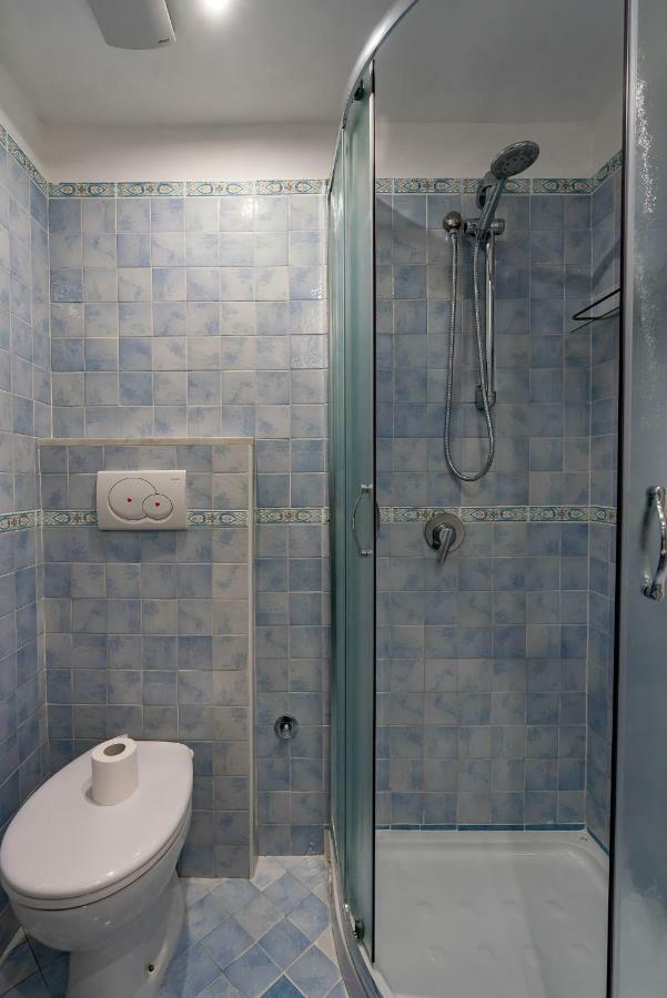 Rhome Trevi Рим Экстерьер фото